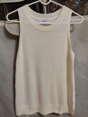 Old Navy Cream Knit Sleeveless Tank